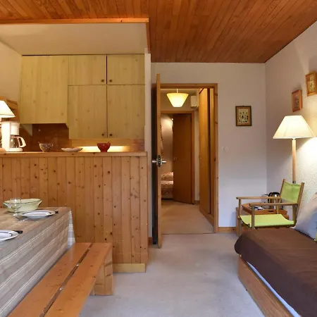 2 Pieces A Meribel, Proche Pistes Et Commerces, Parking Inclus - Fr-1-180-88 Apartment Meribel